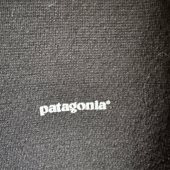 Men’s Patagonia Midweight Capilene Shirt - Size M - Picture 4 of 4